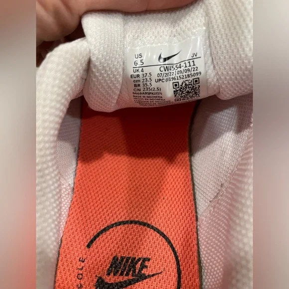 Nike Women's Air Max SC, Size 6.5 & Color White/Black-Magic Ember CW4554 111 - Picture 4 of 6